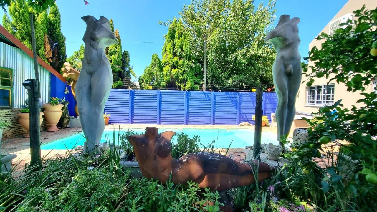 The Sculpture Yard 1 Apartment Pretoria Ngoại thất bức ảnh